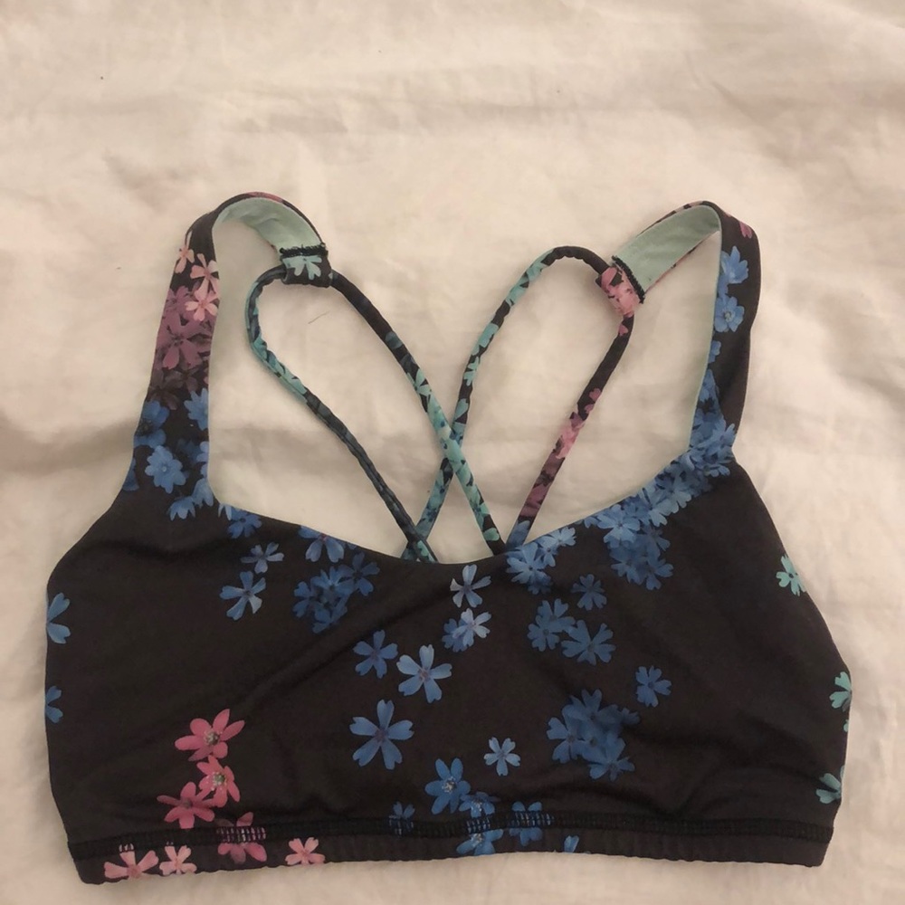 Lulu lemon sports bra